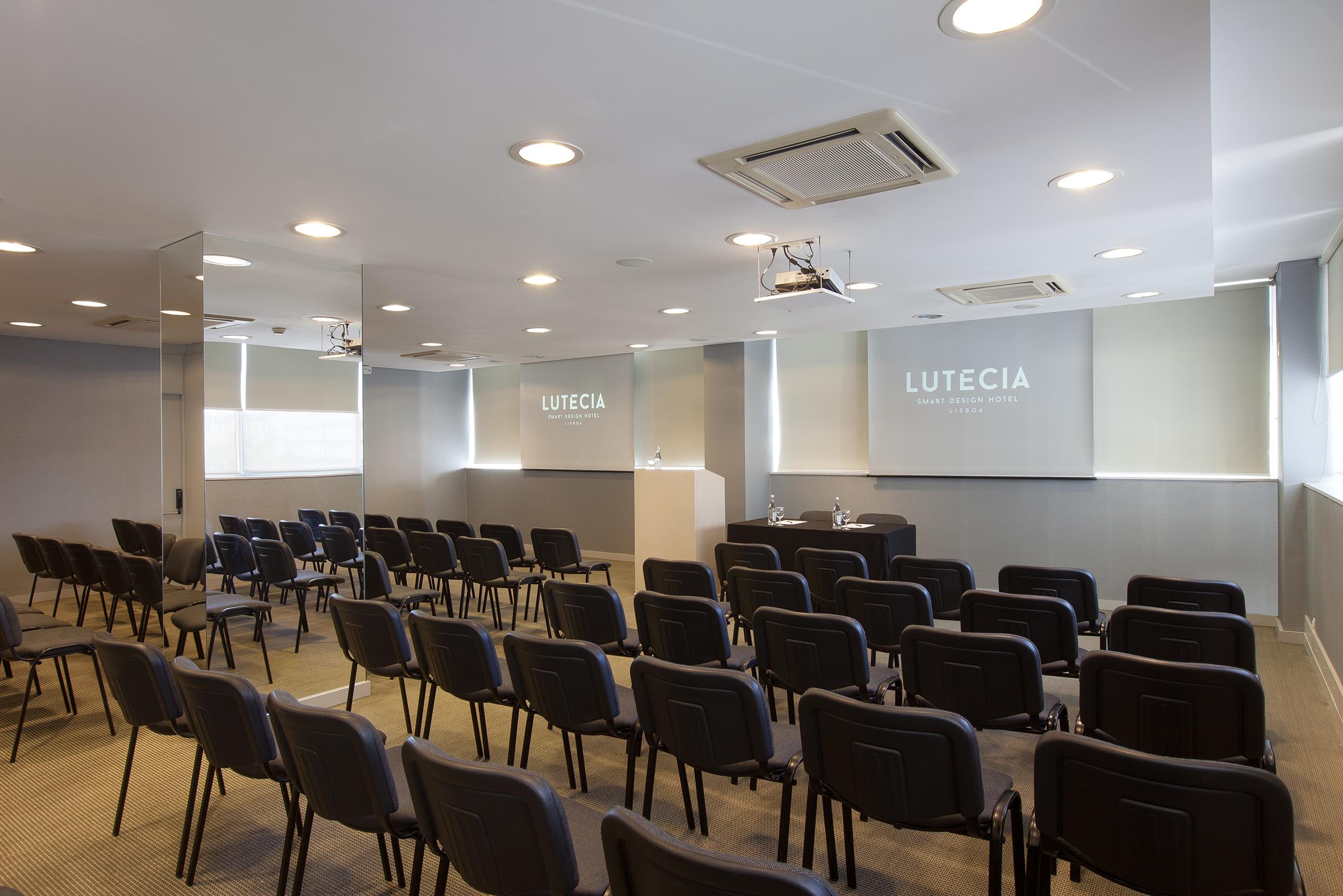 Lutecia Smart Design Hotel Lisbon Exterior photo